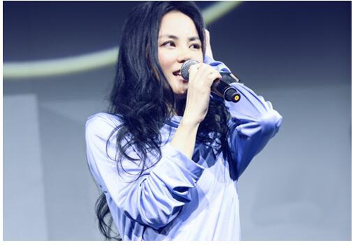 为什么王菲地位这么高