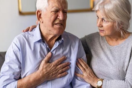 血压升高症状有哪些?这四个症状控好血压保护血管