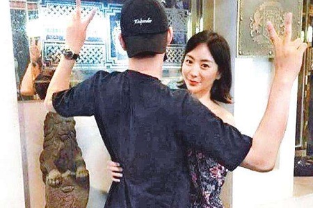 黄荷娜掌握吸毒艺人名单,李胜利神般存在撬动整个娱乐圈