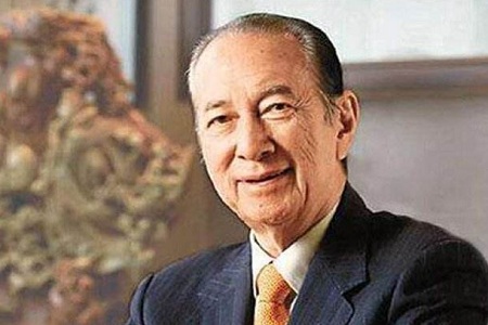 何鸿燊怎么读音 赌王在澳门为什么没人敢碰 赌王长孙是谁