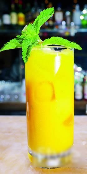 鸡尾酒变幻调酒达人