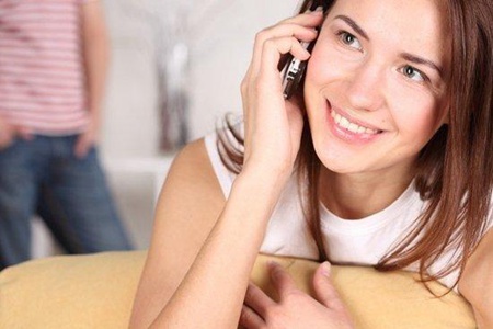 月经期间有像肉一样的血块?这四个引发月经期间血块的原因