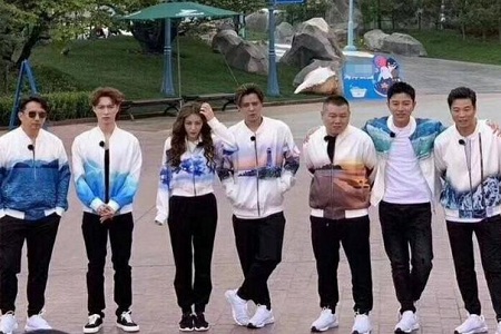 迪丽热巴张艺兴急避嫌,黄磊却想要成人之美