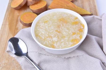 仅仅一碗粥,便能养好胃和脸