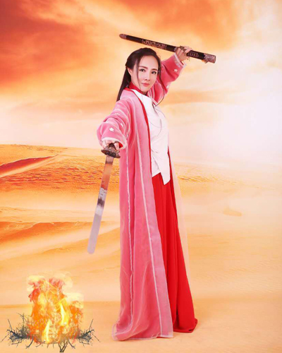 娱乐圈最烂十大女星之一干露露内裤被当众扯下