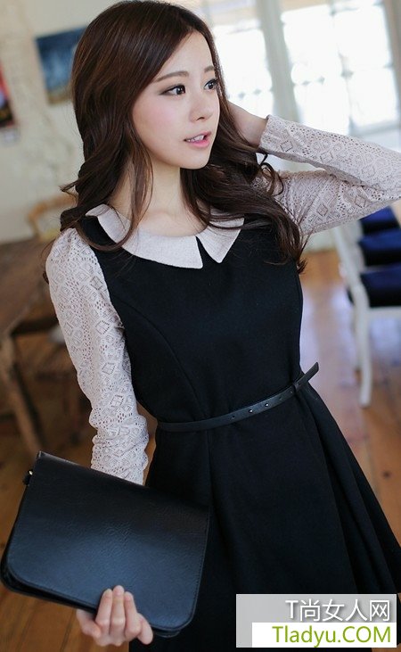 裙装呢大衣一秒变淑女 玩转圣诞约会搭