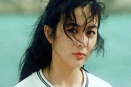 年轻时的关之琳是香港第一美女,美若天仙一眼便忘不掉