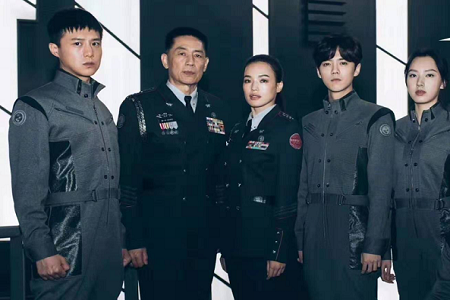 上海堡垒票房扑街导演道歉,鹿晗6000万粉丝也救不了