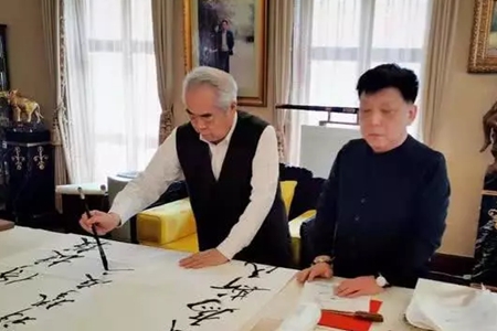 赵忠祥因鳞状细胞癌去世，赵忠祥遗体告别仪式现场曝光