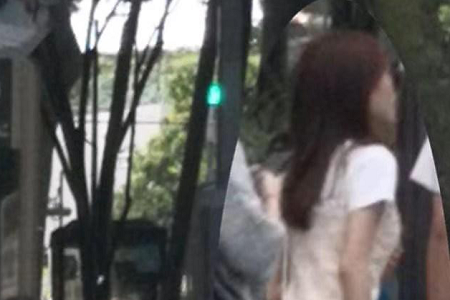 王思聪日本约会两辣妹,网友直呼:左拥右抱艳福不浅