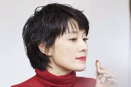 马伊琍离婚后返工神态欠佳,离婚是对马伊琍致命打击