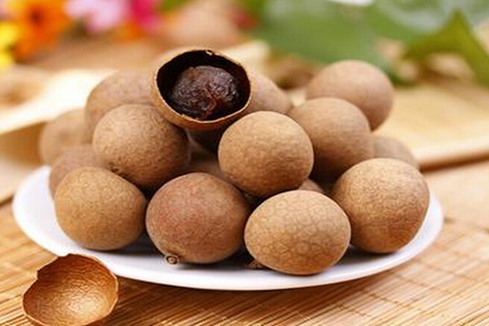 贫血吃什么食物？这九种食物帮助女生恢复红润气色！