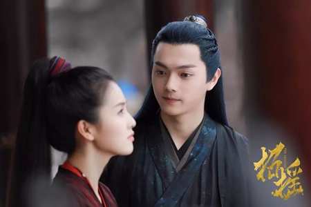 《招摇》结局比较虐，招摇和厉尘澜相爱相杀