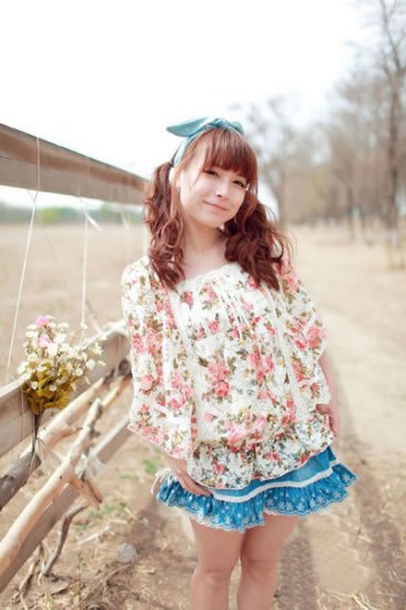 柔柔女孩色彩,夏天正在来的路上