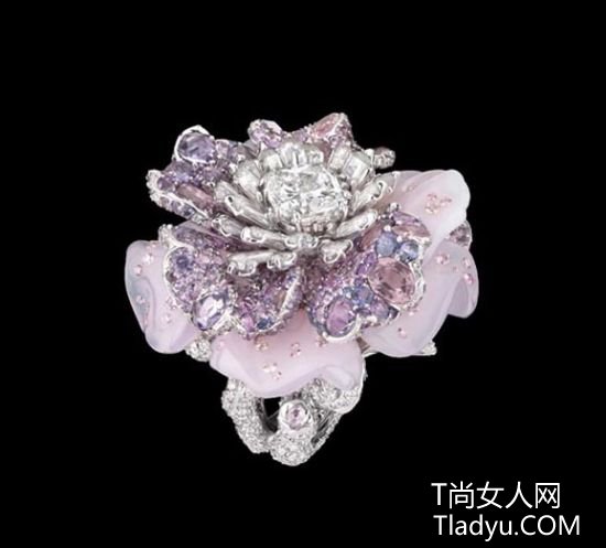 DIOR彩钻玫瑰系列首饰