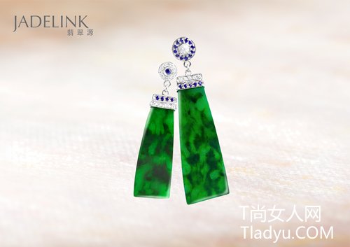 翡翠柔美绽放源豹纹花青系列珠宝