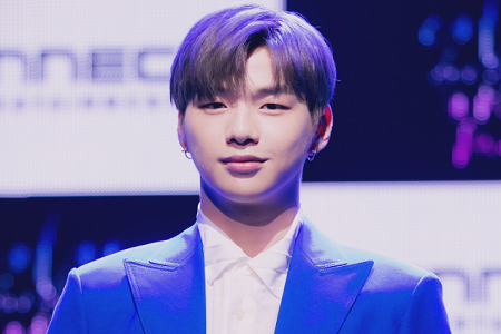 姜丹尼尔被曝患抑郁症,发文“谁来救我”引人担忧