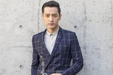 胡歌官宣新剧繁花,王家卫担任监制,网友:三年五载绝对的