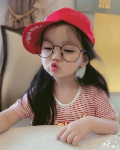 阿拉蕾女孩是崔雅涵吗