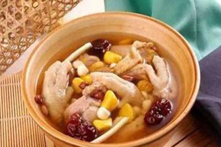 秋天养生汤的做法,分享六款超级滋补的汤品
