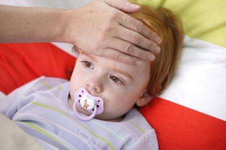 婴幼儿发热的家庭护理,婴幼儿发热性疾病护理介绍