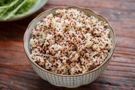 藜麦的正确吃法，这三款藜麦最简单的吃法健康又美味