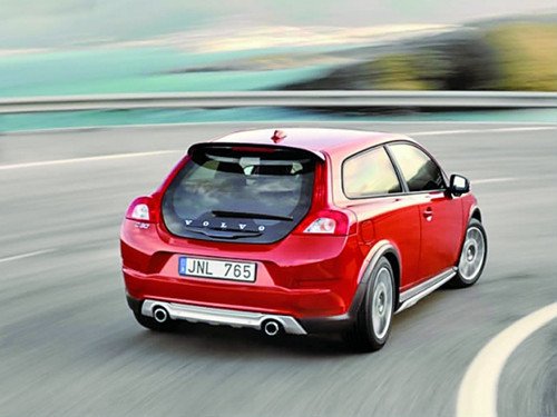 香车美女  购车品味体现女性外衣