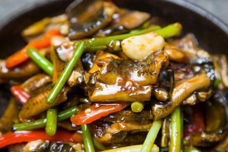 黄鳝的功效与作用,这五个女人吃黄鳝的营养价值和功效