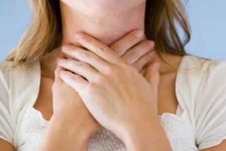 咽喉癌的早期症状表现,这五个症状及时改善治疗