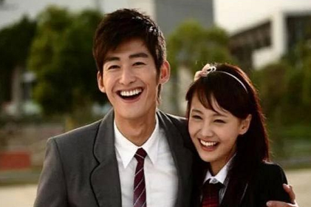 张翰郑爽世纪大复合?爽妹子刚回归微博张翰就再度沦陷