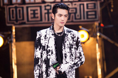 流量小生吴亦凡长胖了?面对网友嘲讽他这样回应变丑新闻
