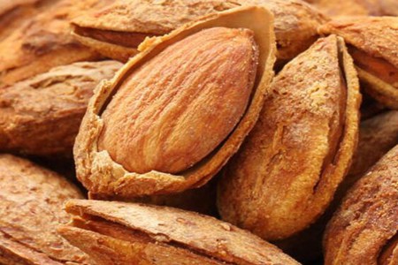 扁桃仁的功效与作用,这五个女人吃扁桃仁的营养价值