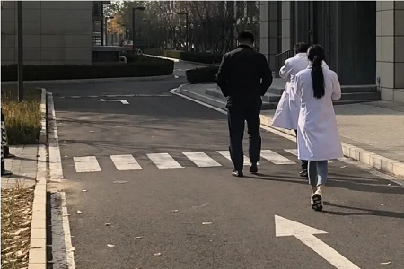 杨幂白宇《谢谢你医生》官宣 网友:终于不再傻白甜玛丽苏了