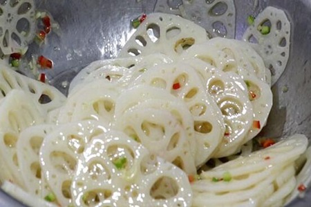 凉拌藕片怎么做好吃?凉拌藕片的做法家常