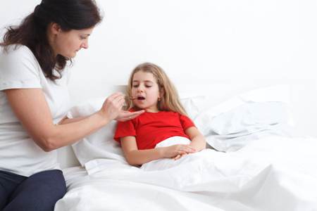 孩子有自身免疫力能战胜感冒，宝妈们不要过命的担心