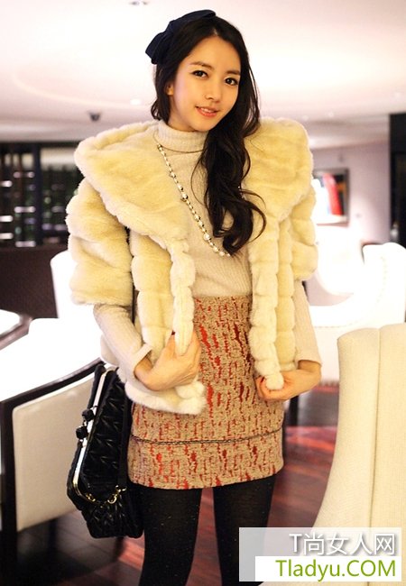 性感提升！年度最佳20款甜美 优雅外套