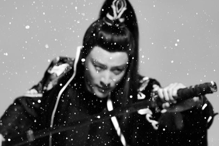 贾乃亮古装扮相曝光,手持长剑眉目英姿飒爽,果然西门吹雪