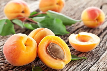 杏子的功效和作用是什么?五个女人吃杏子的营养价值