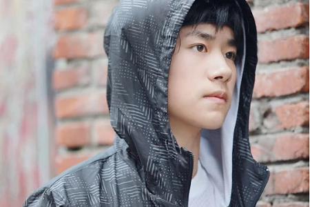 易烊千玺：我们三人合体就是亮点！一语双关久违了TFBOYS