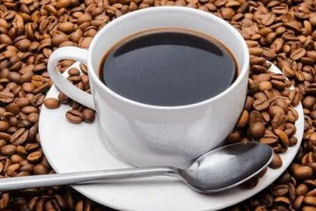 月经期间不能吃什么东西？这五个食物加剧痛经不要再贪嘴