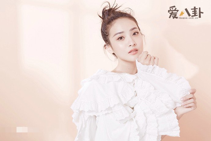 参加花少被批很作如今靠作品赢回好感_赖雨濛个人资料