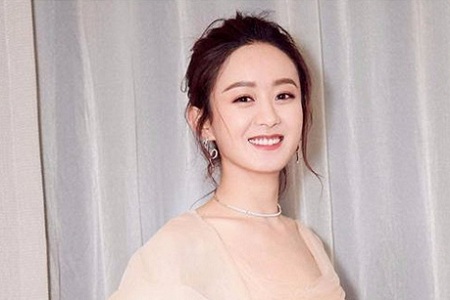 赵丽颖郑晓龙低调聚餐,新晋少妇复工后又一古装剧来袭