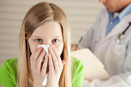 鼻炎会导致人变丑，治疗鼻炎就要从忌口开始