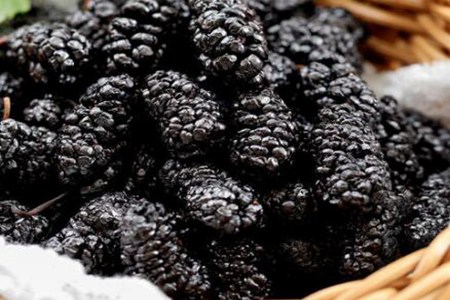 女人必吃的暖宫水果有哪些？这五个女人滋阴暖宫的食物