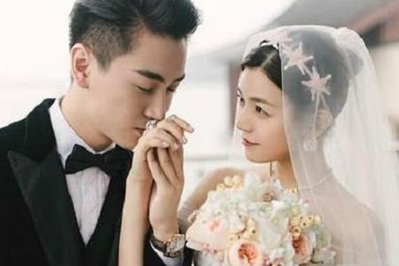 陈妍希儿子正脸曝光,网友调侃:确定不是陈晓本人?