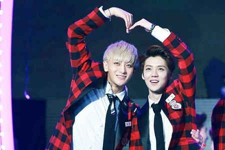 黄子韬鹿晗关系有多铁?变身鹿晗上线宣传《上海堡垒》