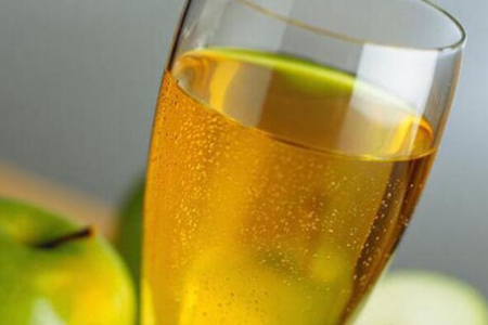 苹果醋的功效与作用,这五个女生喝苹果醋的好处