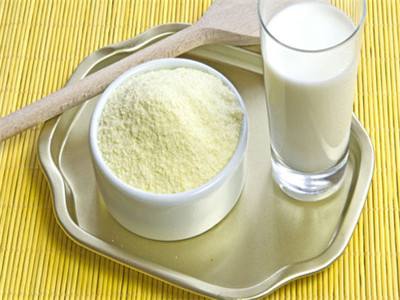 如何给宝宝正确转奶