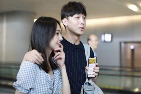 张恒发郑爽黑料，为何昔日爱侣相爱相杀？