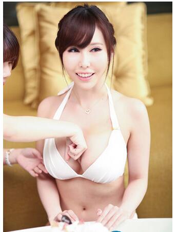 赤梨美来是什么颜色的  AV新人美女赤梨美来作品截图